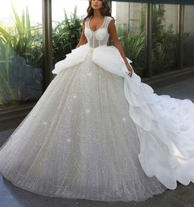 Exquisite Ball Gown Wedding Dresses Sleeveless V Neck Straps Sequins Applique Ruffles Bridal Gowns Beaded 3D Lace Folds Lace-up Plus Size Custom Made Vestido de novia