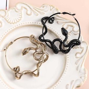 Stadnina 1pair gotycka chłodna punk punk Anique Anique Black Snake Kolczyki Szalone Twining Snake Hoop Kolczyki Oświadczenie Kolczyki imprezowe J230529