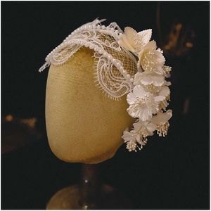 Kopfbedeckungen FG0113A Spitze Threensional Schmetterling Handgemachte Blumenhaarband mit weißer Doppelschicht Perle Brautkleid Kopfbedeckung Drop De Dhdai