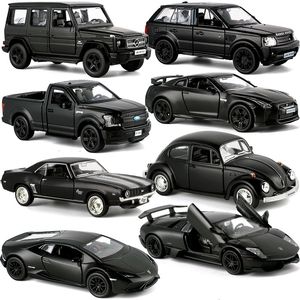 Druckguss-Modellauto 1:36 Druckgussauto, autorisierte Modelle, dunkle schwarze Serie, exquisit gefertigtes Sammlerstück, Mini-Spielauto, 12,5 cm, Taschenspielzeug für Jungen, 230526