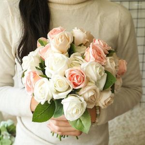 Decorative Flowers 1PCS Artificial 6 Heads Rose Flower Bouquet Simulation Green Plant For Home Wedding Decoration Table Display Fake Wreath