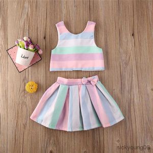 Completi di abbigliamento Set di vestiti per neonata infantile di moda Set di canottiere senza maniche a strisce arcobaleno Gonne da principessa Abiti da festa Estate