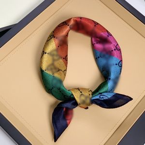 Вязаный шарф набор для мужчин Женщины Лето шелк -атласный дизайнер модельер кашемировый кольцо роскошные клетчатые квадратные квадратные платья.