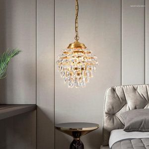Lampy wiszące Ball żyrandol geometryczne światło bąbelkowe szklane okrągłe żelazne elementy dekoracyjne do jadalni domowej