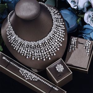 Jóias de jóias árabes do Oriente Médio Dubai Conjuntos de jóias de noiva para casamentos Brincos de colar de cristais de zircônia cúbica de luxo Anel de pulseira 4pcs/conjunto Acessórios para festas de mulheres CL2335