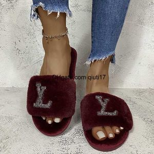 Luxurys Rhinestone Diamond Fur Slippers Women Paseo Paris Designer Furry Flat Mule Slides Fashion Ladies Fluffy Platfor