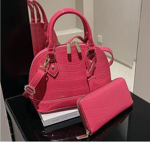 2234M Women Luxurys Designers Bags Crossbody High Quality Handbags Womens Purses Shoulder Shopping Totes Bag