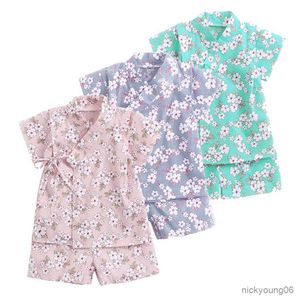衣類は綿の新生児の女の子の服をセットします夏2pcs花の幼児のためのパジャマ