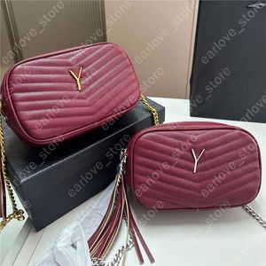 Kadın Crossbody Bag Tasarımcıları Lüks Kamera Çantaları Mektuplar Gümüş Altın Toka Omuz Çantaları Deri Çanta Püskül Kolye Çantası