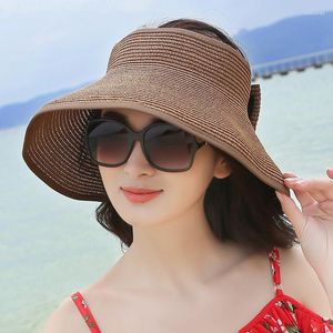 BERETS 2023女性サンハットロールアップバイザーワイドブリムストロー夏折りたたみ式パッケージUV保護キャップビーチトラベルボンネット