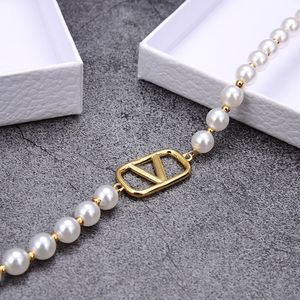 Fashion Necklace Designer Letter Necklace Long Chain Pendant Necklace Jewelry Boxed Birthday Gift Party Anniversary Jewelry Fashion Luxury Gift Box