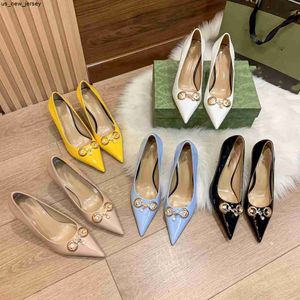 Sandals Women Wedding Party Shoes Highheeled Designer de luxo Double G Sapatos Sapatos Sapatos Banquetes de Verão Bombas Sexy Ponto Ponto Sling Back Shoe Plus Tamanho