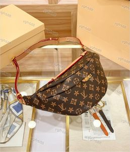 Bel çantası çanta tasarımcısı çanta Çapraz Vücut Omuz Çantası Cüzdanlar Kadın Erkek BumBag Kemer Cep Çantaları Moda Tote 2023 Crossbody Çanta Postacı Çantaları klasik Bel çantası