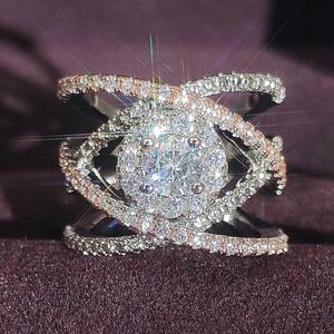 Band Rings Fancy Cross Twist Twine Women Ring Gold Color with Micro Crystal Zircon Stone Delicate Wedding Rings Lady Fashion Jewelry AA230530