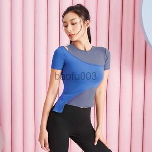 Damen-T-Shirt 2022 Neu eingetroffen Trendiges zweifarbiges T-Shirt Damen Sportbekleidung Workout-Tops Kurzarmshirt Fitness Custom Cut-Out-Shirt J2305