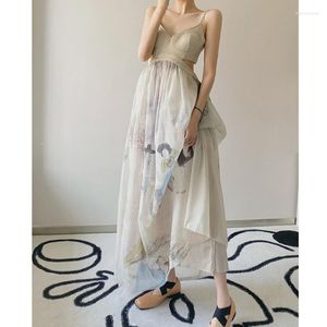 Casual klänningar kvinnor aprikos ihålig ut tryckt chiffong klänning v-halsen ärmlös lös mode sommar midi rygglös vintage vestido mantel