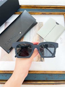 デザイナーKuboraum Cool Super High Quality Luxury 2023 Original Box Unisex K5大型フレームは近視を取り付けることができます