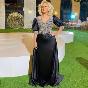 Party Dresses Sexy Plunging Neckline Black Mermaid Prom With Beaded Half Sleeves Women Wear For Evening Overskirts Formal Gowns