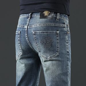 Jeans Masculino Designer Jeans Solto Vers Calça Business Casual Longa Medusa Banhada a Ouro Calça de Moletom Masculina Calça Jeans Larga para Homens XW1