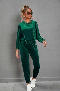 Tracksuits Women's two-piece velvet track and field suit 2022 autumn spring sportswear solid long sleeved hoodie+sports pants running set P230531