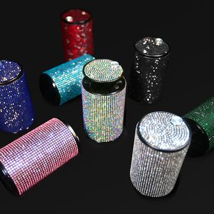 Bil Ashtray Portable Bling Rhinestone Diamond Creative Fashionable Hållbar cigarettcigarettaska Holds Cup Car Gadgets