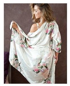 Kimono di seta da sposa da donna giapponese Abito da sposa Geisha Peacock Blossom Night Gown Pigiama 9 colori disponibili Spedizione gratuita