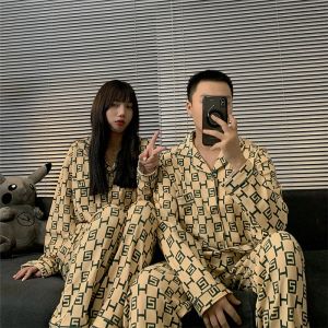 Two Piece Pants Autumn Winter Cotton Matching Couple Pajamas Men Sleepwear Women designer Homewear Bedroom White Letter Pyjama home clothing Couple Set