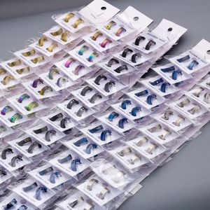 卸売バルクロット36ペア（72pcs）個々の混合デザインメンズレディースパンクロックステンレススチールジュエリースタッドイヤリング