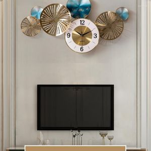 Wall Clocks Light Luxury Clock Personality Creative Decoration Hangings Living Room Simple Home Decorate