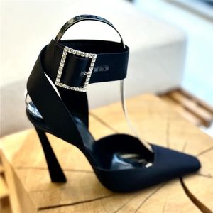 Designer mulheres bombas quadradas a saltos altos cetim Gladiator sandálias tornozelo tênis de festas sapatos de festas ladies cristal stiletto