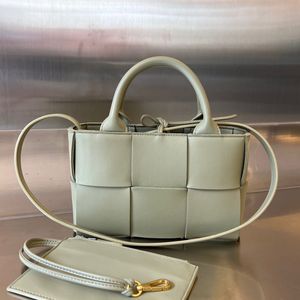 2023 New Women's Crossbody Bag 729029 High-End Custom Handbag Sheepskin One Shoulder Bag liten söt designstil Daglig pendling Fritid kan vara