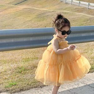 Sukienki dla dziewczynki Sukienkę Nawet 2023 Letnie dzieci żółta kamizelka spódnica siatkowa puszysta ciasto spódnica księżniczka sukienki dziewczyna sukienki na wesela AA230531
