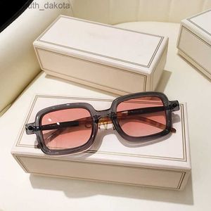 Óculos de sol vintage lente rosa cinza lente quadrado Óculos de sol mulheres 2021 marca de moda espetáculo óculos lisos 90s retângulo homens tons de sol l230523
