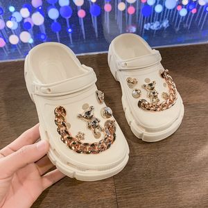 Slipper Summer Girls' Slippers Designer Fashion Trend Charms DIY Metal Chain Cute Bear Clogs Shoes Buckle Casual Kids Shoes 230530