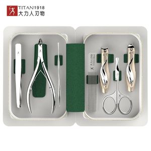 Kits Titan Manicure Set Color Contrast Sets Nail Clippers Cutter Tools Kits Stainless Steel Pedicure Travel Case for Man Woman