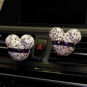 Decorazioni interne Presa auto Profumo Clip Diffusore di fragranza per ragazze Car Interior Deodorante Ornamenti Diamante Bling Accessori auto Regali T221215