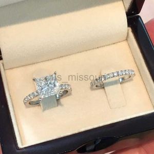 Conjunto de anéis de banda 2 pçs feminino princesa casal anéis cor prata corte quadrado anel de zircônia noivado alianças de casamento conjunto J230531