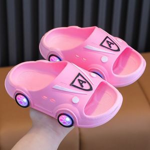 Slippers Kids Slippers Комфортный летний сад пляжный сандалии стиль стиль световые детские туфли в ванной комнате нельзя не для мальчиков 230530