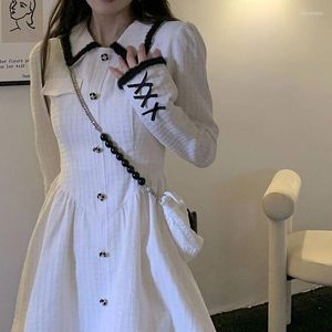 Vestidos casuais estilo coreano 2023 outono roupas femininas cor pura mini vestido elegante festa mulher magro manga longa boate