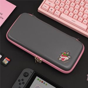 Väskor Geekshare Strawberry Grey Storage Bag Protables For Nintend Switch Strap Badge Travel Bärande fodral för Nintendo Switch OLED