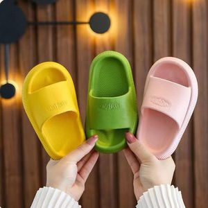 Slipper Children's Solid Color Slippers Soft Breathable Non-Slip Cute Toddler Slippers Home Bathroom Beach Kids Slippers for boys girls 230530