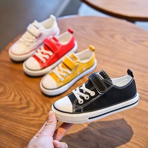 Sneakers Childrens Canvas Shoes Korean Style Lowtop Boys and Girls Baby White Unisex Casual trasa 1936 230530