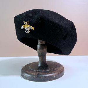 Berets marka pszczoła moda beret hat kobiety zima wełna grube artysta francuska malarz czapka dziewczyny gorra bonnet de marque luksus