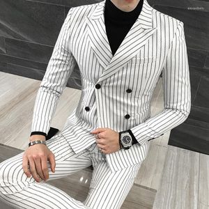 Herrdräkter Latset Mens Double-Breasted Suit Fashion Striped Groom Wedding Tuxedo For Men Casual Business 3 Pieces (Jacket Vest Pants)