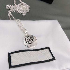 20% di sconto 2023 Nuovo braccialetto di gioielli di design collana anello 925 Sterling scolpito a testa tonda catena clavicola pendente