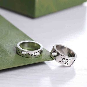 20% de desconto em 2023 Novo anel de colar de pulseira de joias de designer SJ. Anel de caveira série fantasma elfo masculino par feminino casal anel largo estreitonovas joias