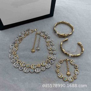 Designer smycken halsbandsring shuangg blommor set armband flera matcher med samma landsbygdsstylensmycken hög kvalitet
