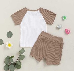 Giyim Setleri 0-5yrs Çocuklar Erkek Giyim Takımları Pamuk Kısa Kollu Patchwork T-Shirts Şort 2 PCS Yaz Çocuk Seti