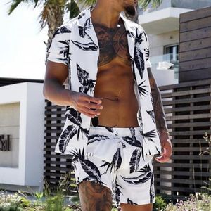 Herrspårar Trend Men Hawaiian set Summer Feather Printing Short Sleeve Button Shirt Beach Shorts Två Set Casual Trip Mens 2 Piece Suit 230531