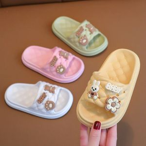 Slipper Summer Children's Girls Slippers Cute Cartoon Bear Rabbit Soft Slippers Breattable Non-Slip Home Beach Boys tofflor Kids 230530